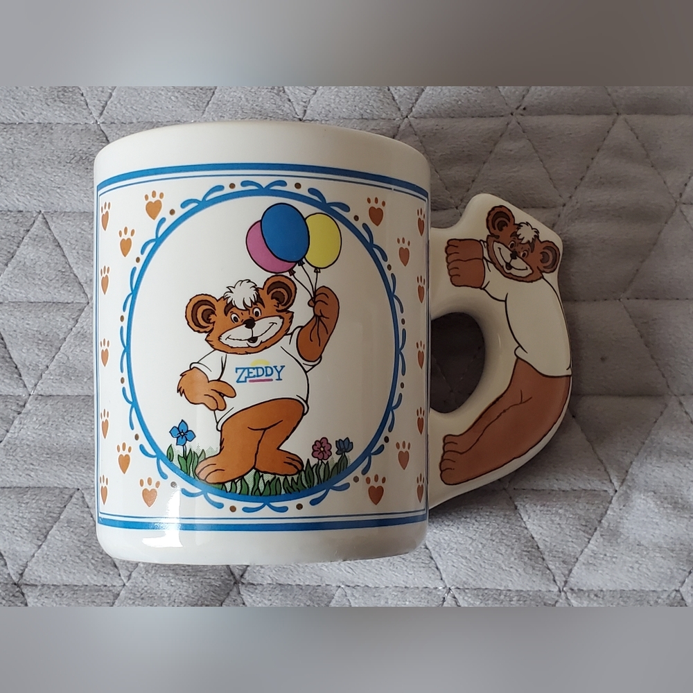Vintage 90's Zellers Zeddy Teddy Mug Cup